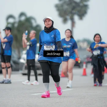 Runner Photo 7552394