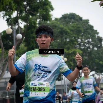 Runner Photo 7552411