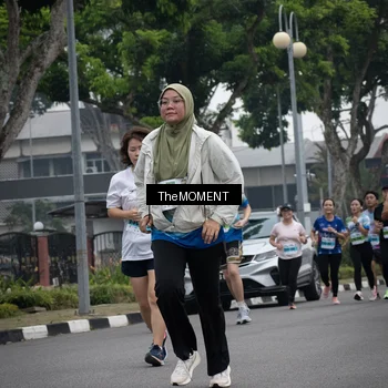 Runner Photo 7552417