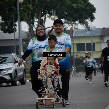 Runner Photo 7552437