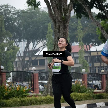 Runner Photo 7552476