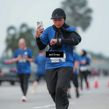 Runner Photo 7552500