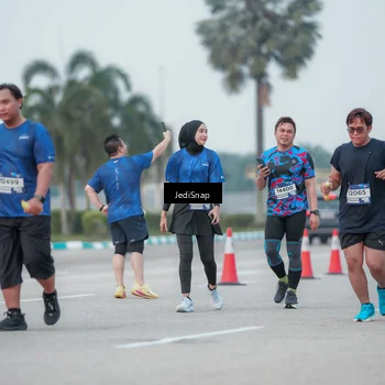 Runner Photo 7552506