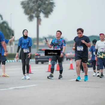 Runner Photo 7552507