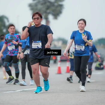 Runner Photo 7552519