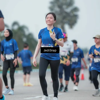 Runner Photo 7552532