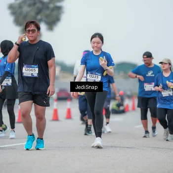 Runner Photo 7552533