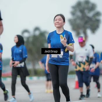 Runner Photo 7552539