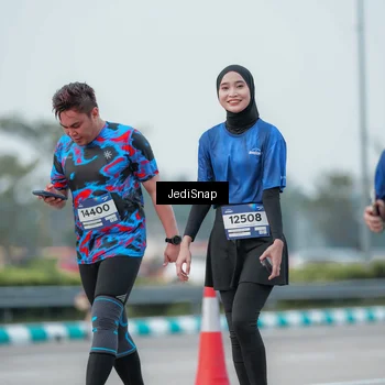 Runner Photo 7552547