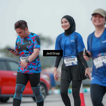 Runner Photo 7552550
