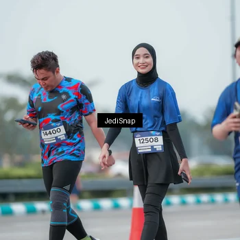 Runner Photo 7552554