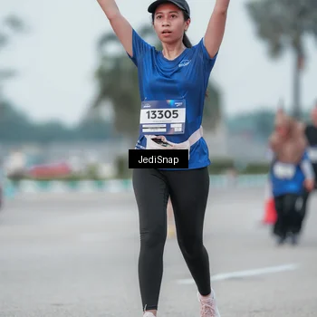 Runner Photo 7552569