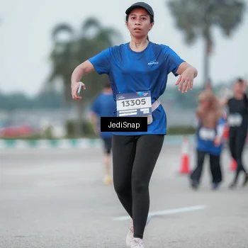 Runner Photo 7552573