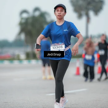 Runner Photo 7552574