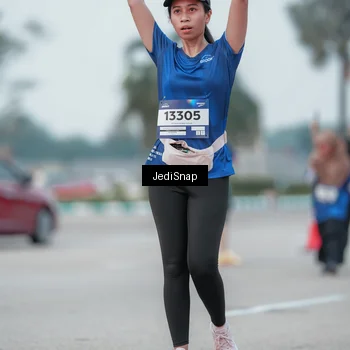 Runner Photo 7552577