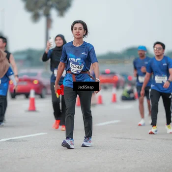 Runner Photo 7552582