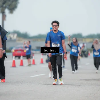 Runner Photo 7552584