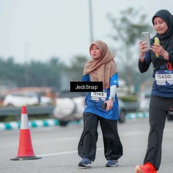Runner Photo 7552603