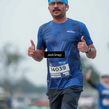 Runner Photo 7552611
