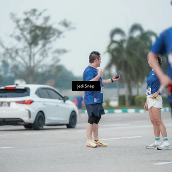 Runner Photo 7552644