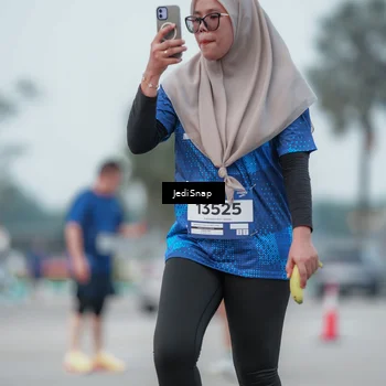 Runner Photo 7552650
