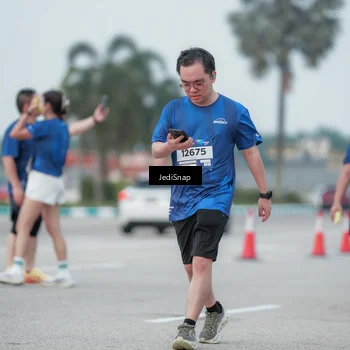 Runner Photo 7552659