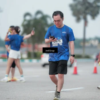 Runner Photo 7552662