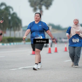 Runner Photo 7552664