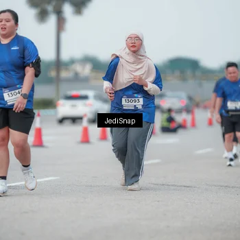 Runner Photo 7552666