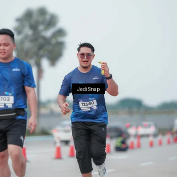Runner Photo 7552694