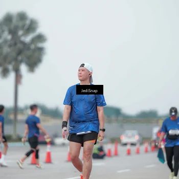 Runner Photo 7552700