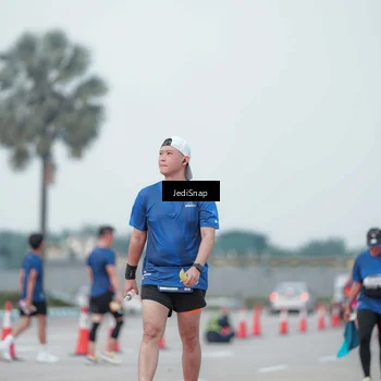 Runner Photo 7552706
