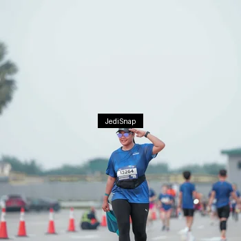 Runner Photo 7552709