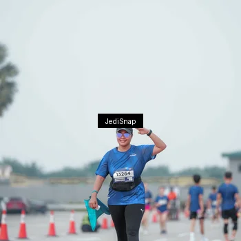 Runner Photo 7552717
