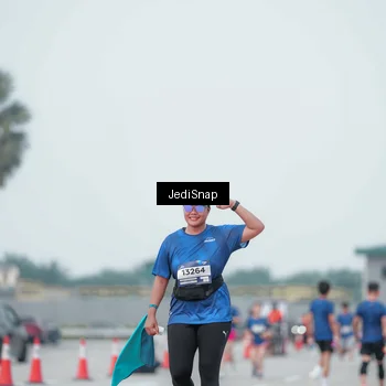 Runner Photo 7552722