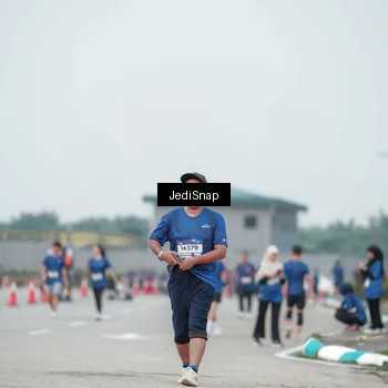 Runner Photo 7552723