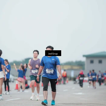 Runner Photo 7552741
