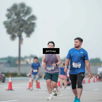 Runner Photo 7552744