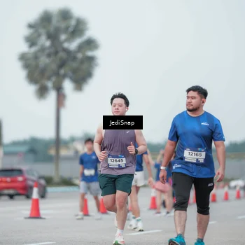 Runner Photo 7552748