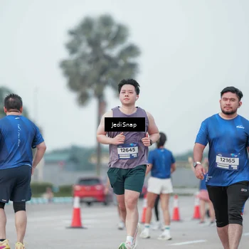 Runner Photo 7552749