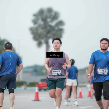 Runner Photo 7552752
