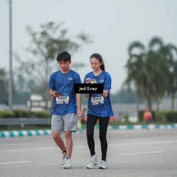 Runner Photo 7552758