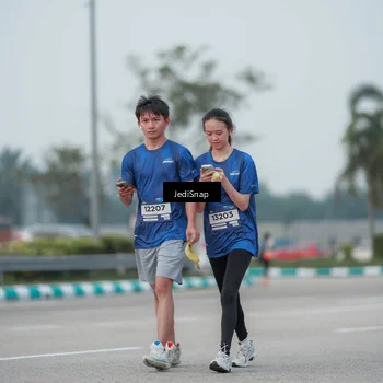 Runner Photo 7552761