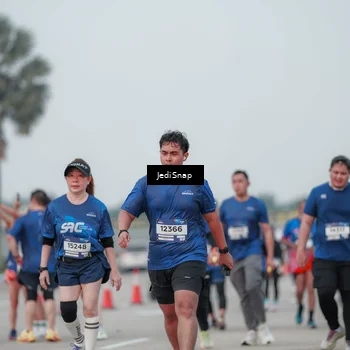 Runner Photo 7552778