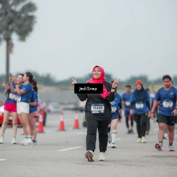 Runner Photo 7552794