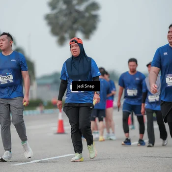 Runner Photo 7552808