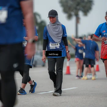 Runner Photo 7552846
