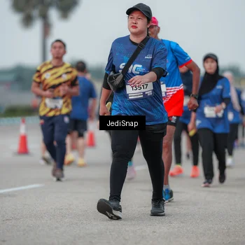 Runner Photo 7552848