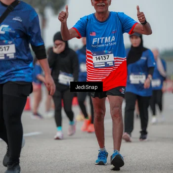 Runner Photo 7552850
