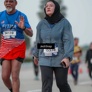 Runner Photo 7552851